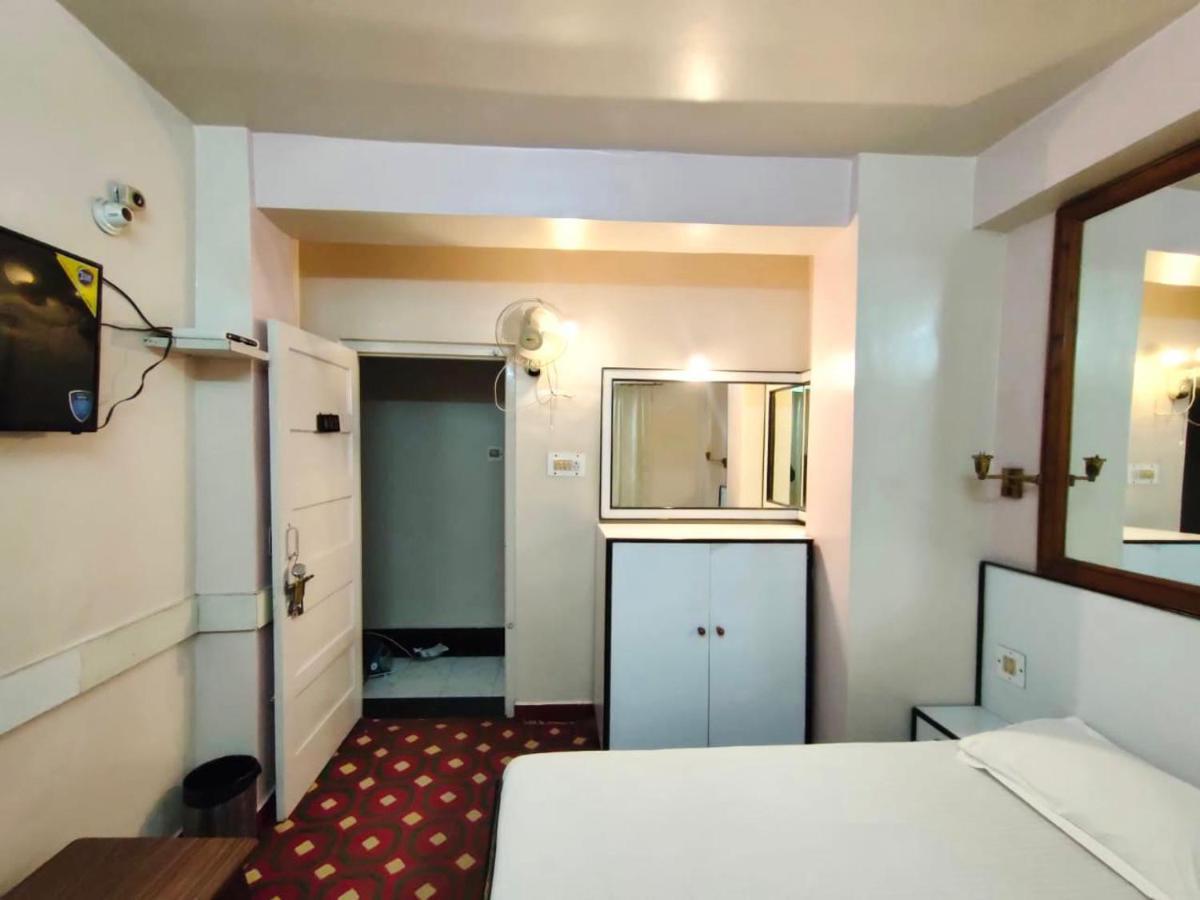 The Travelista Shimla Bed and Breakfast Esterno foto